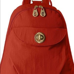 Baggallini Dallas Convertible Backpack in Adobe